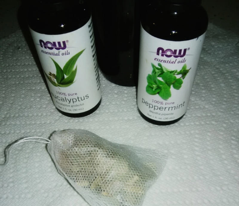 DIY prepping of spider repelling supplies