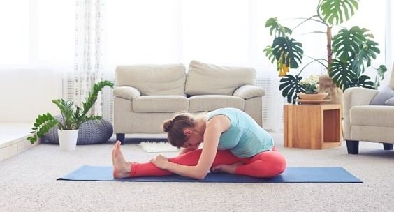 Mind-Body Ties_woman doing yoga